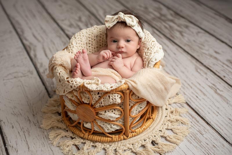 Fotografía de recién nacido newborn en Valladolid | VeliaStudio