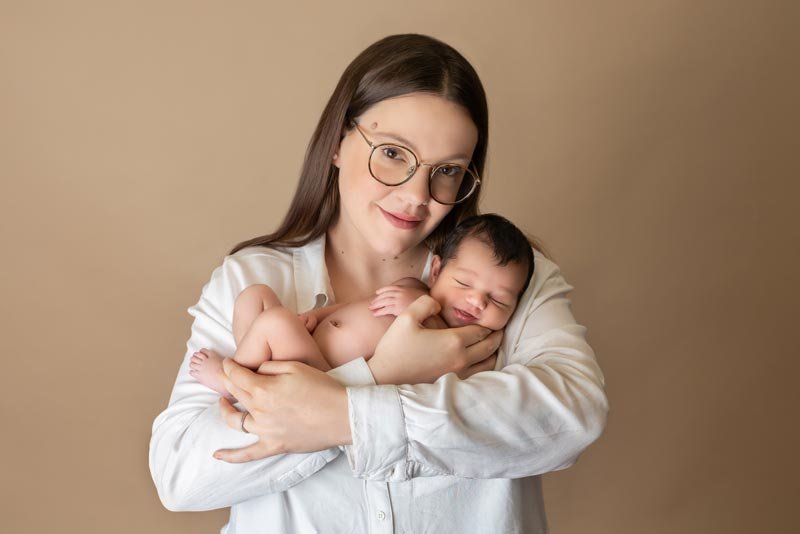 Fotografía de recién nacido newborn en Valladolid | VeliaStudio